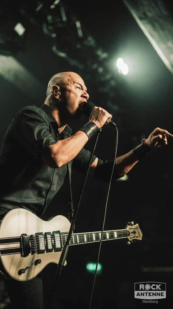 Danko Jones beim Konzert am 30.11. in der Großen Feiheit 36 in Hamburg