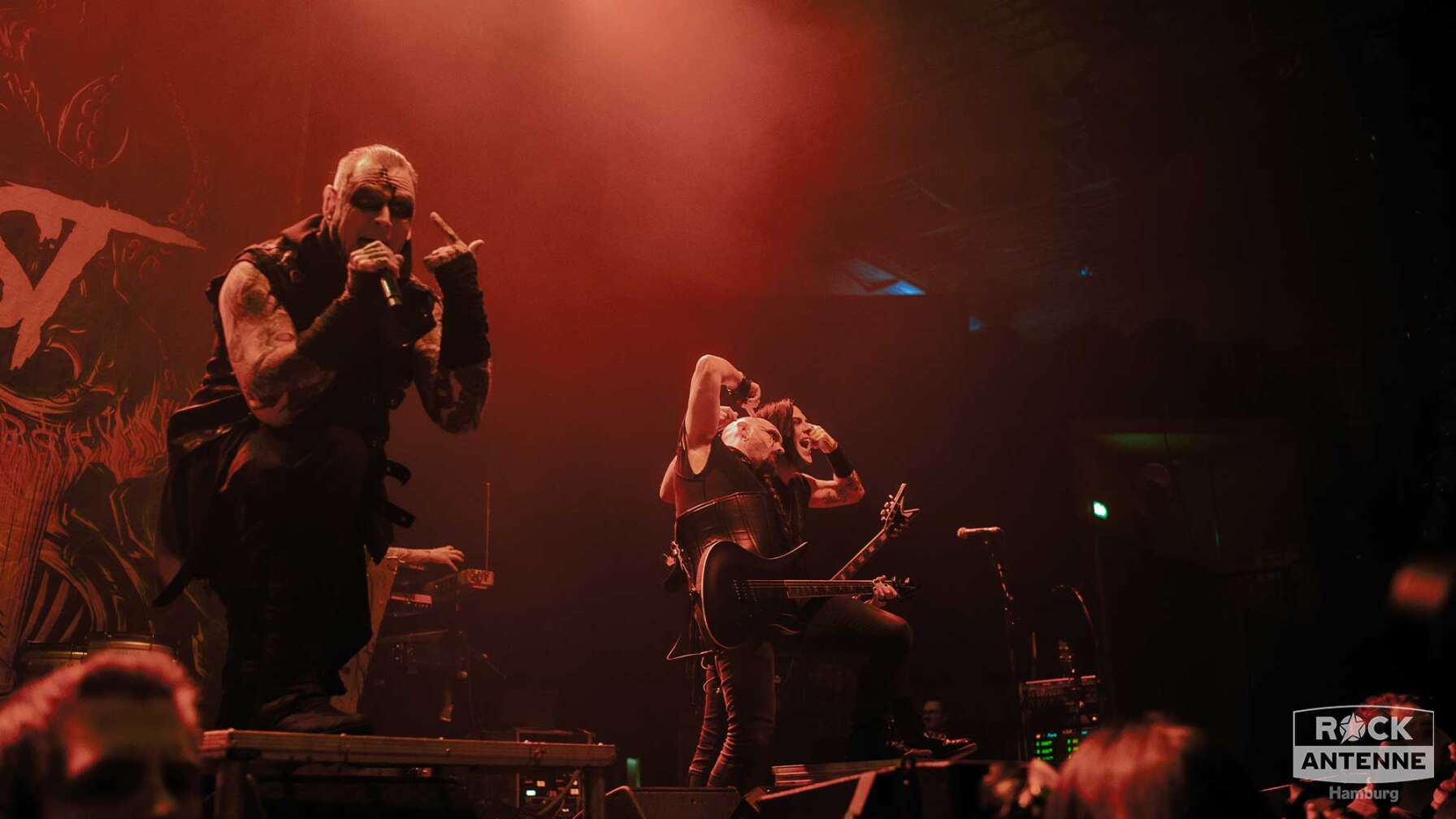 Combichrist als Vorband von Lord of The Lost am 10.12.2023 in HH