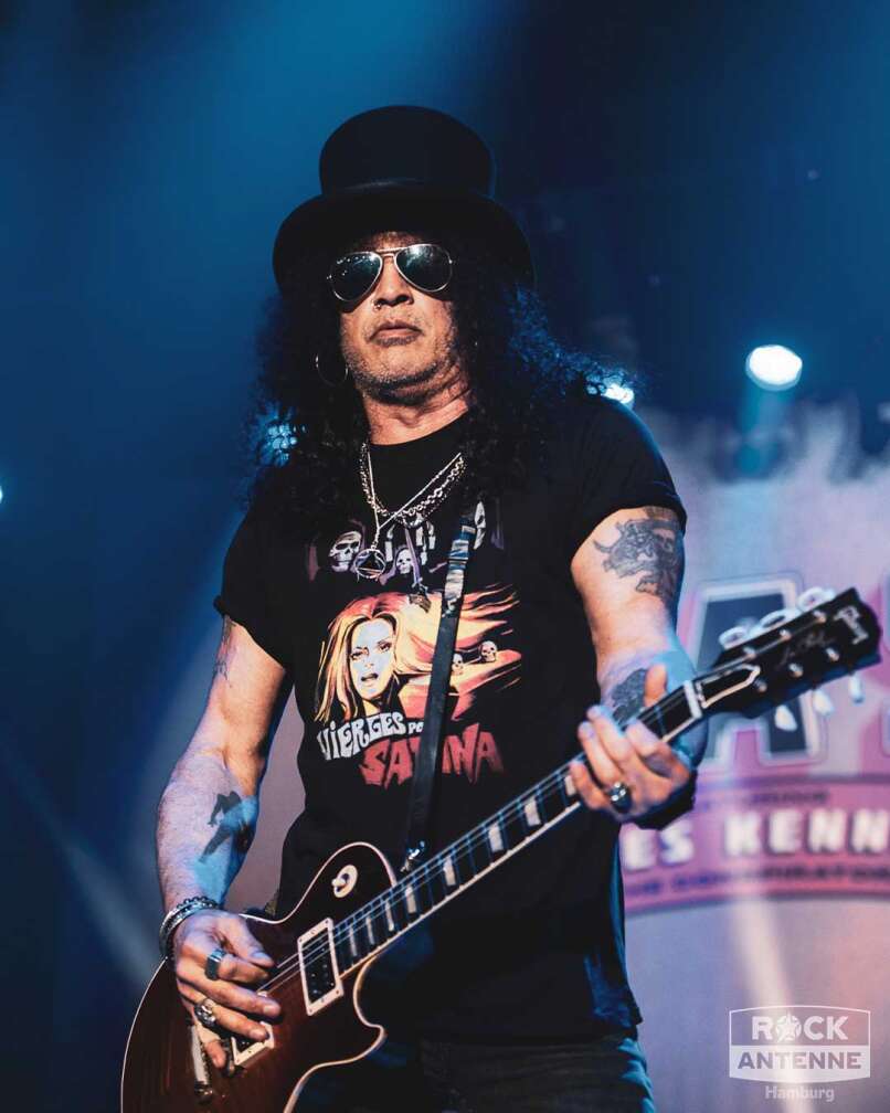 Slash ft. Myles Kennedy & The Conspirators live in Hamburg