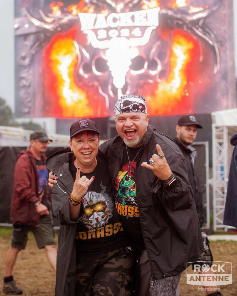 Land und Leute live beim Wacken Open Air 2024