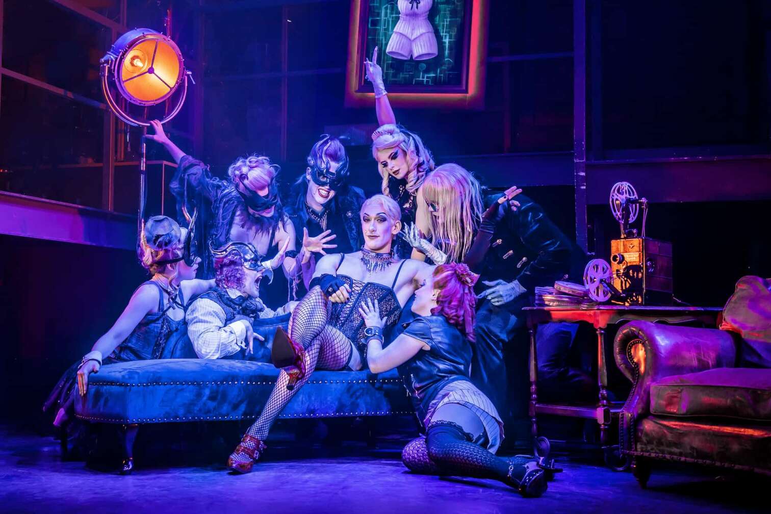 Foto der Musical Inszenierung der Rocky Horror Show