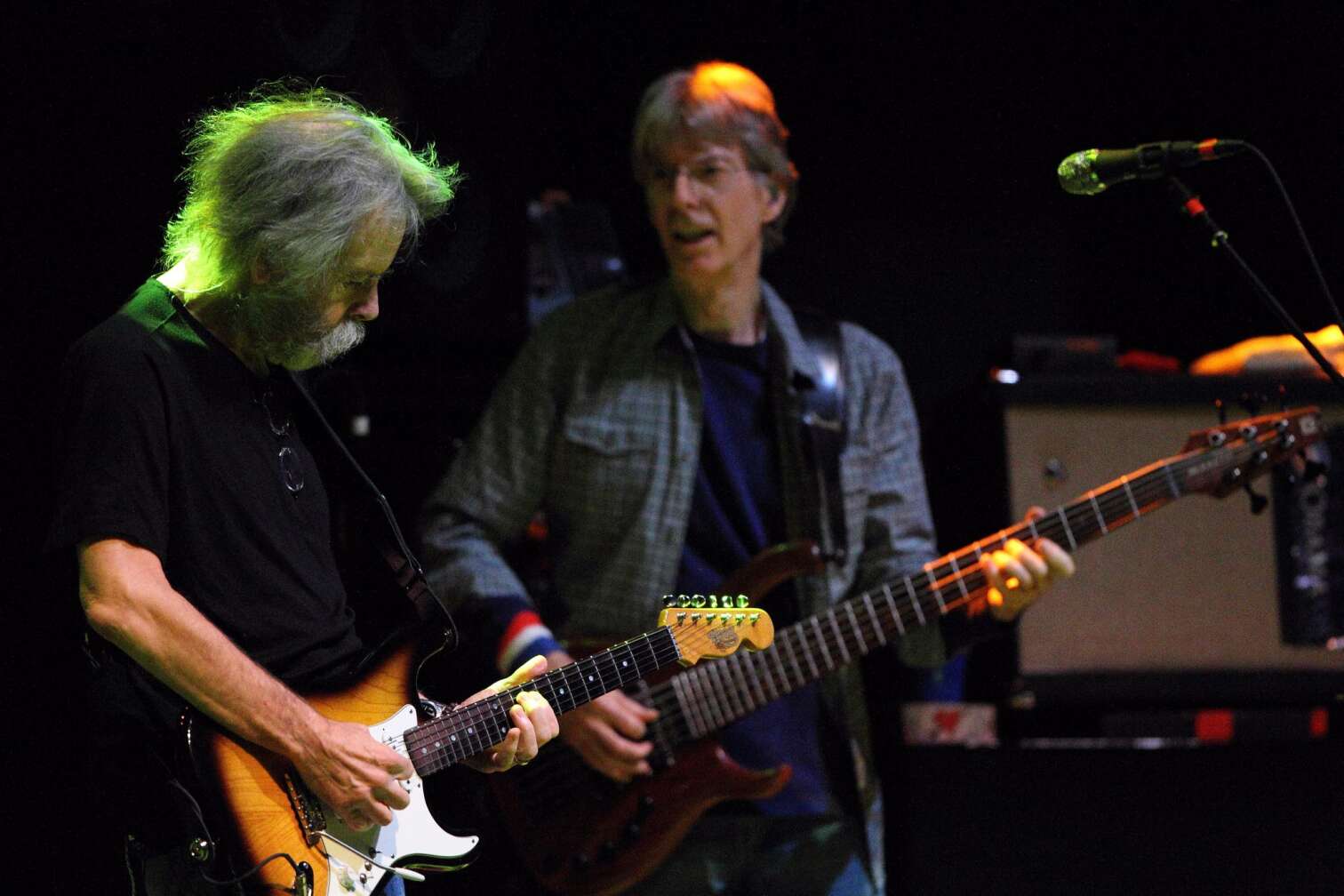 Bob Weir (links) und Phil Lesh (rechts)