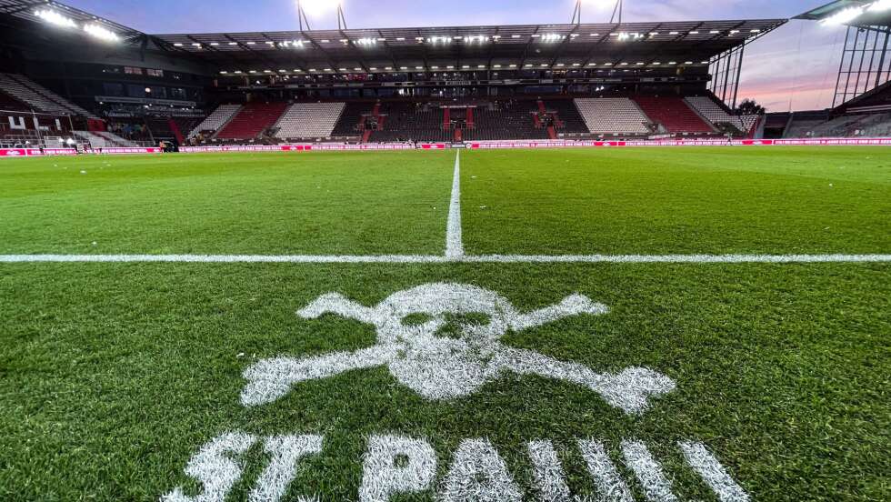 FC St. Pauli: Rekordmeister FC Bayern zu Gast im Millerntorstadion